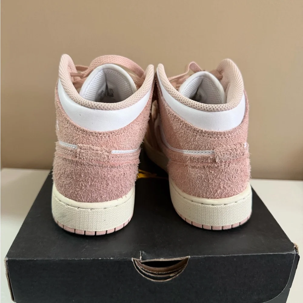 Nike kids jordan